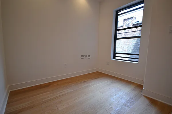 Rented by Bold New York | media 31