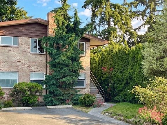 2nd image of 6746 24th Avenue NW