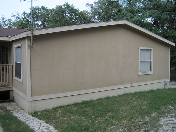 3rd image of 131 Deep Woods Dr