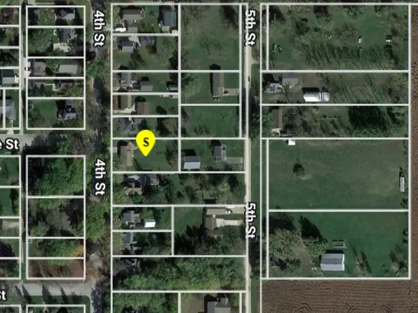 501 4th St, Lyle, MN 55953