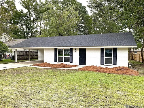 11218 Creighton Dr Photo 1