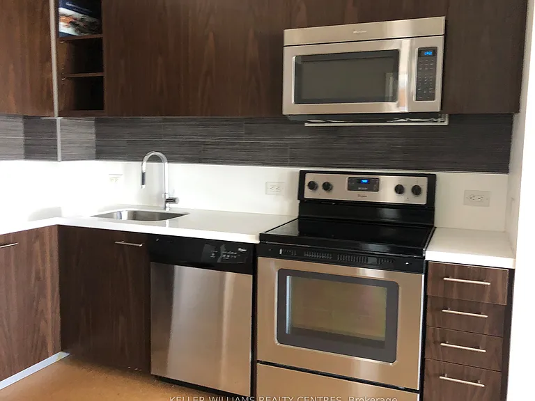 390 Cherry St #504 — Photo 7