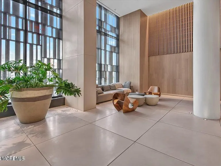 1101 Ocean Ave #1510 — Photo 4