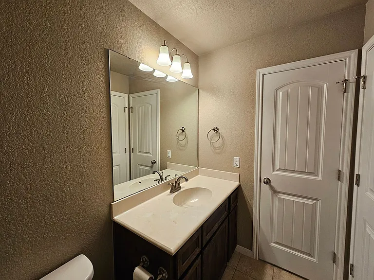 5010 Charles Loop — Photo 15