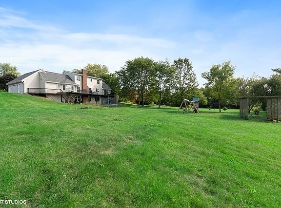 3rd image of 1N234 Northway Dr