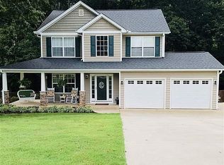 102 Burl Hollow Ln, Greer, SC 29651