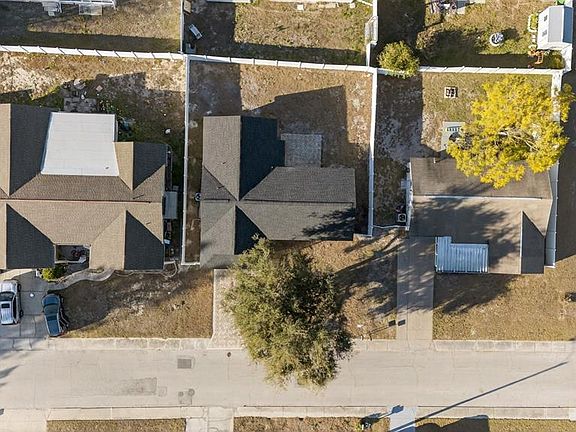 3rd image of 7051 Fireside Dr