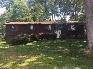 287 W Ingleside Dr, Akron, OH