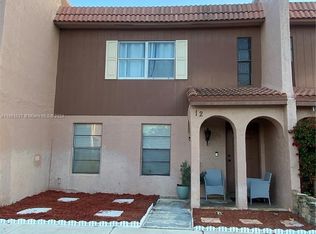 12 Laredo Pl #5-7, Fort Lauderdale, FL 33324