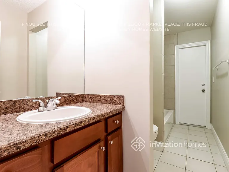 3416 SW Santa Barbara Pl — Photo 18