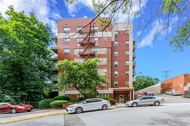 1st image of 11 Balint Dr APT 740