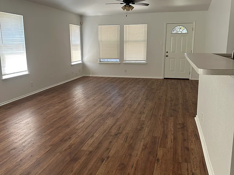 5601 Timber Star — Photo 5