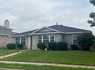 2311 Mallory Ln, Lancaster, TX 75134