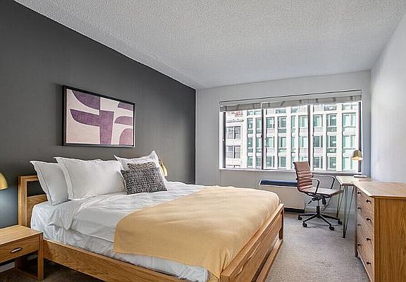 3rd image of 245 7th Ave APT 5C