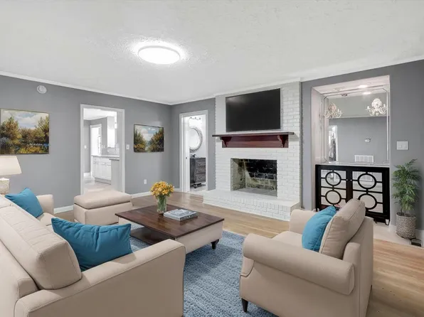 201 Blythe Ferry Rd NE, Cleveland, TN 37312