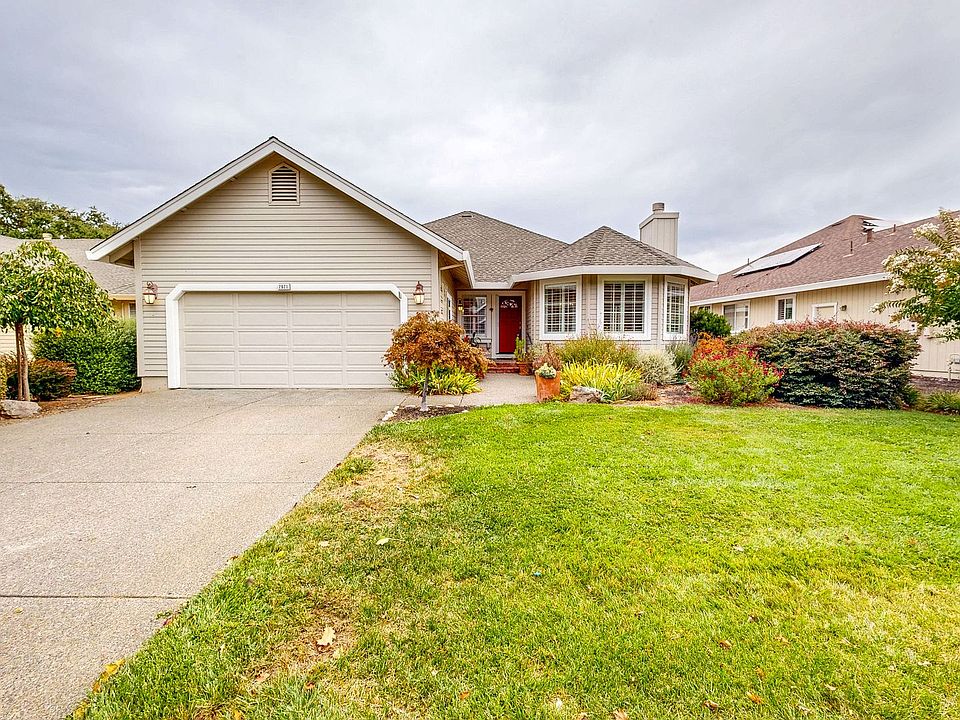 1st image of 7971 Oakmont Dr