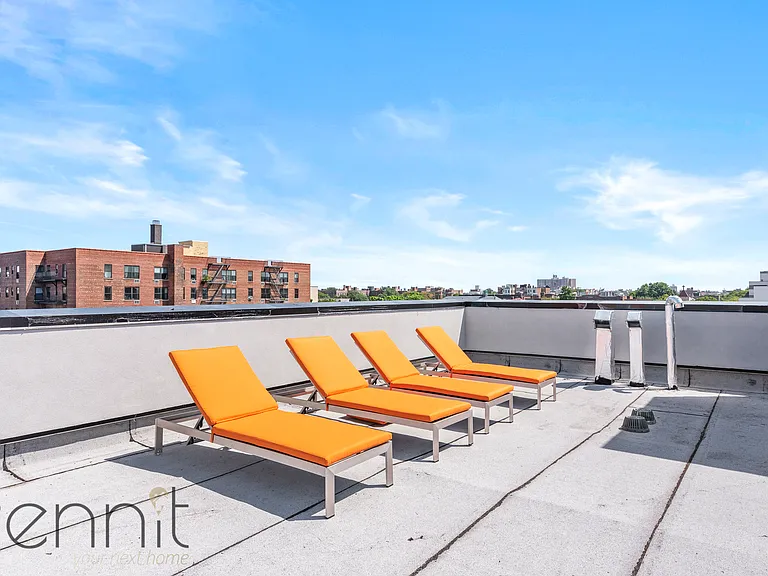338 E 28th St #BACKYARD — Photo 16