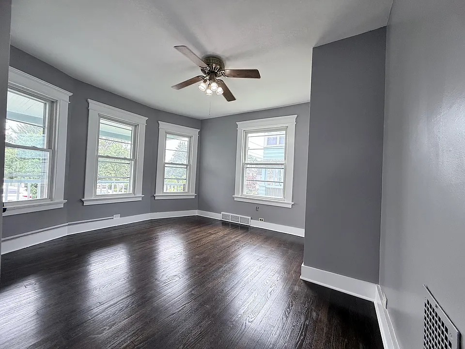 99 Westfield Ave #1