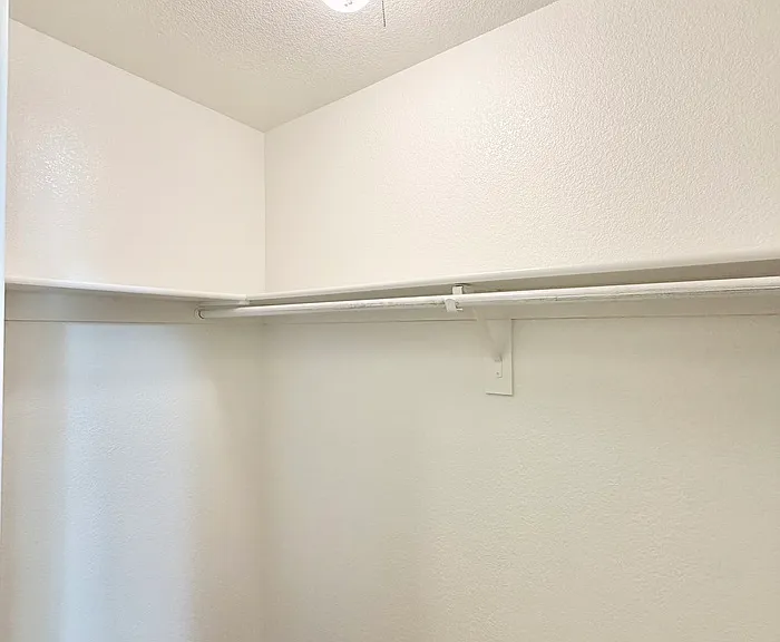 3109 Panama Ave — Photo 15