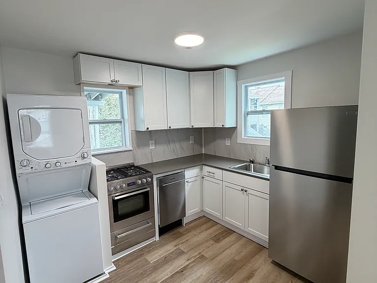 70 Saint John Ave #1 — Photo 3