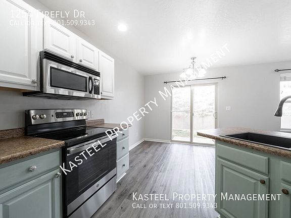 5th image of 1254 Firefly Dr