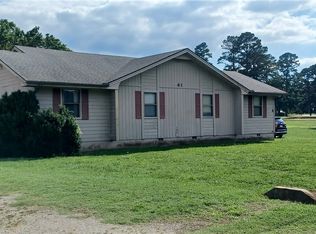 41 La Quinta Loop, Holiday Island, AR 72631