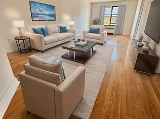 10319 68th Rd APT 6H, Forest Hills, NY 11375