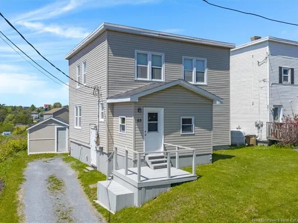 65 Courtenay Ave, Saint John, NB E2J 1M6