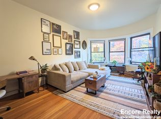 1462 Beacon St #6, Brookline, MA 02446