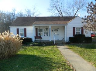 703 Hollyhock Dr, Fulton, MO 65251