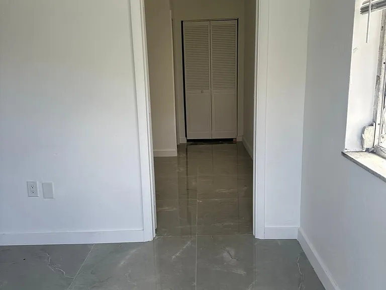 2325 NW 88th St #1 — Photo 3