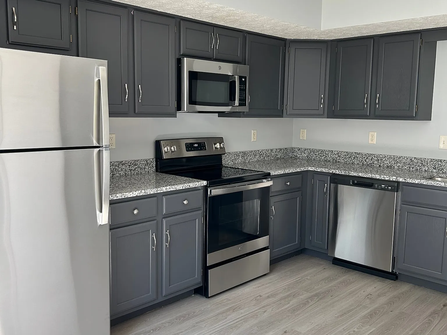 The Glen Luxury Apartments — Photo 2