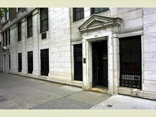 Sold by Stribling | media 2