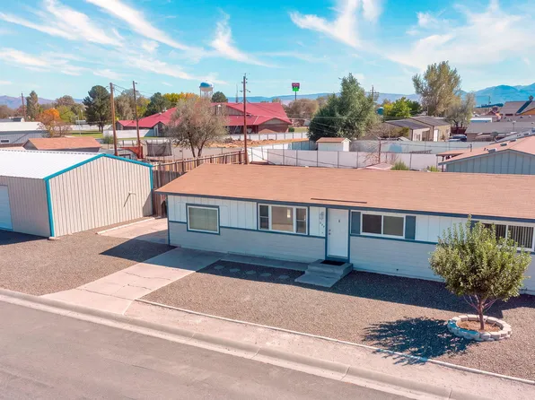 700 Brent Dr, Battle Mountain, NV 89820