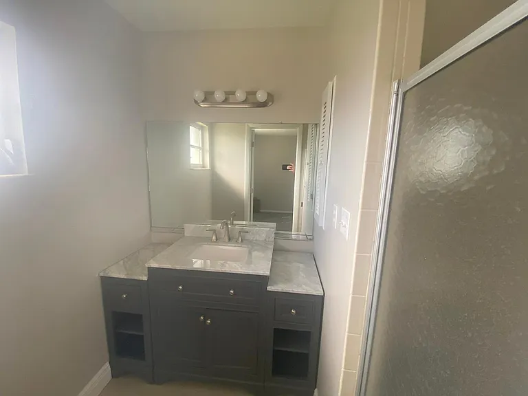 2258 Iris Way #2258 — Photo 2