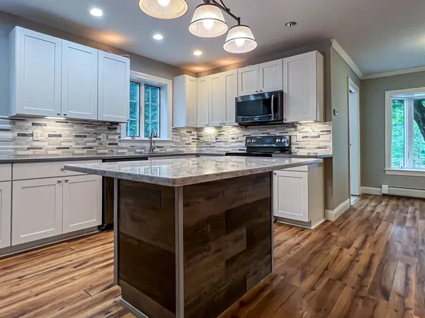 14 Hobart Street #B, Exeter, NH 03833