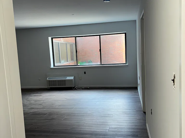 164 Union St #2E — Photo 20