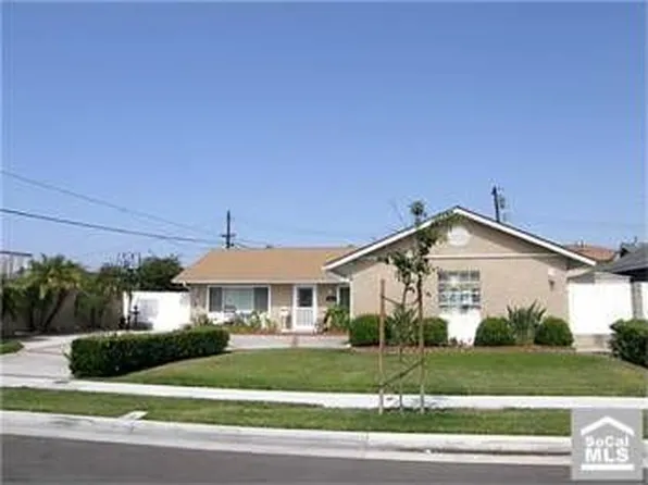 15541 Eliot Cir, Huntington Beach, CA 92647