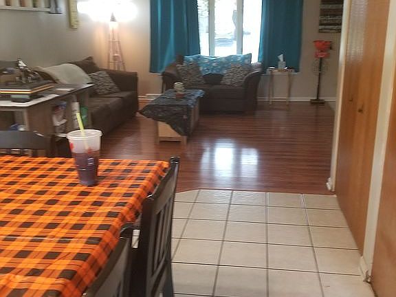 2nd image of 15022 Highland Ave