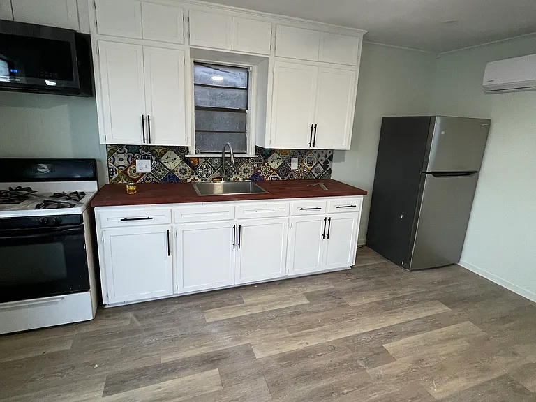 2706 N Hancock Ave #B — Photo 12