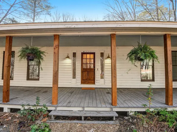 103 Sweet Briar Cir, Fayetteville, GA 30215