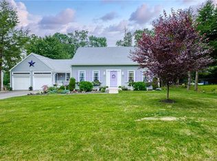 95 Maiden Ln, Bristol, CT 06010