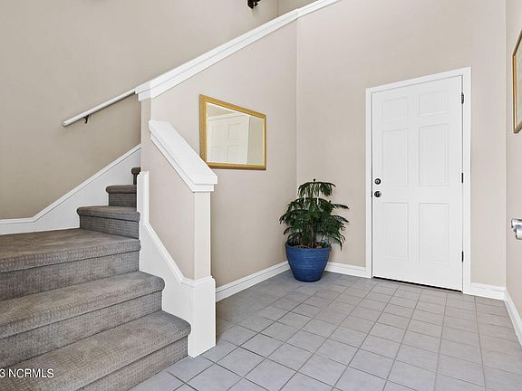 5th image of 1710 Deerfield Drive SW #4