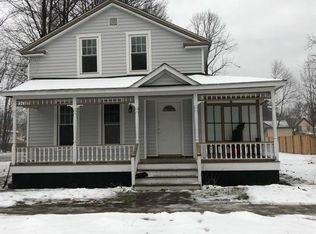 13 2nd St, Camden, NY 13316