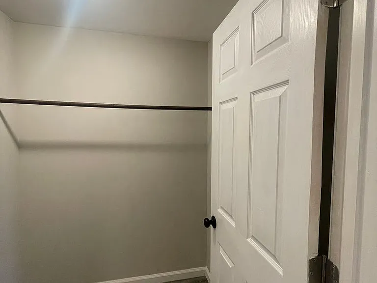 165 Conrad Dr — Photo 17