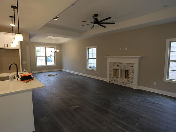 3rd image of 570 Holden Dr Lot 210
