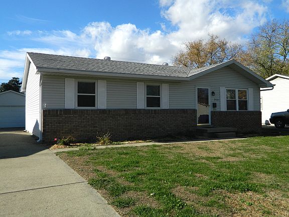 2nd image of 2531 Hawthorne Ave