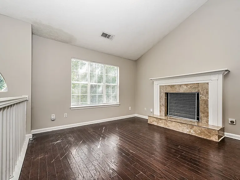 7105 E Village Ct — Photo 4