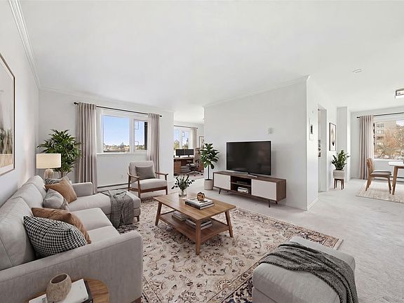 5th image of 103 Gorge Rd E #308