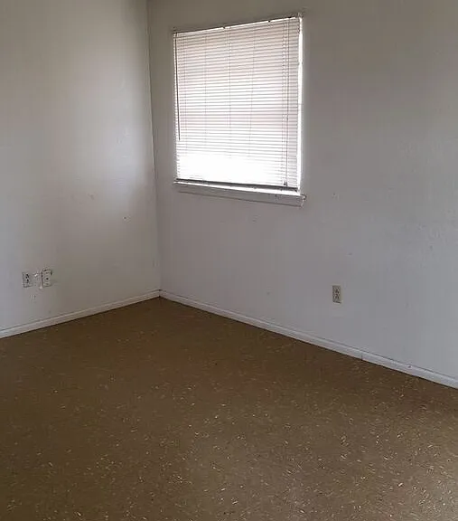 629 S Crosby St — Photo 5